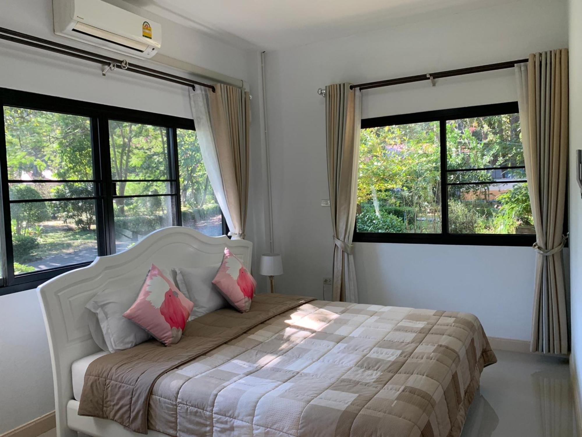 Baan Pingkan Wellness Resort San Kamphaeng Exterior photo